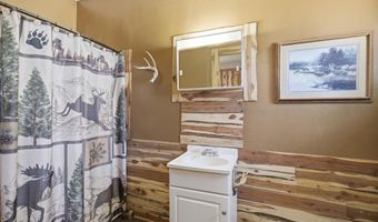 1225 E Church St, Aurora, MO 65605