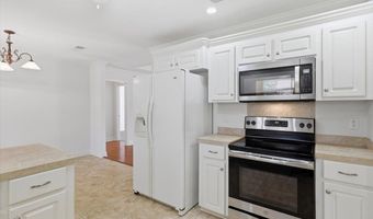 203 Edgewater Branch Dr, Brandon, MS 39042