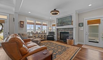 215 River Rd, Arapahoe, NC 28510
