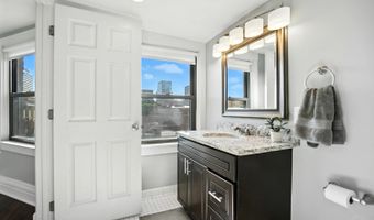 221 Ninth St, Cincinnati, OH 45202