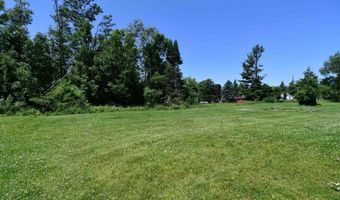 7726 LAKE, Alanson, MI 49706