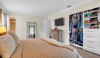 511 Line Rd, Aberdeen, NJ 07747