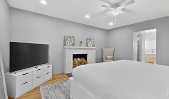 1212 Calle Del Sol NE, Albuquerque, NM 87106
