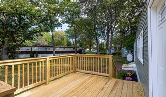 17 Park Ln, Coventry, RI 02816