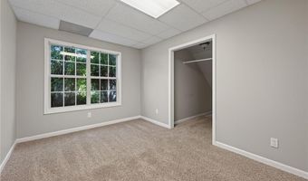 57 Hickory Leaf Ln, Acworth, GA 30101