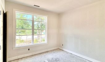 28 Kirkcolm Dr, Bella Vista, AR 72715