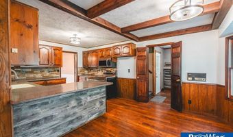 2105 N St St, Aurora, NE 68818