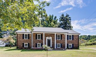 604 Hemlock Dr, Asheboro, NC 27205