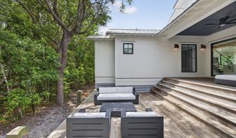 196 Portsmouth Way, Bald Head Island, NC 28461
