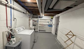 1620 E RANDALL Ave, Appleton, WI 54911