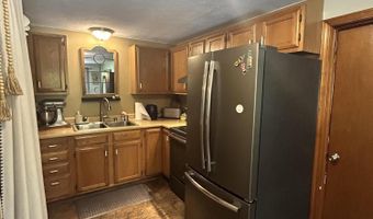 208 New Rd, Arundel, ME 04046