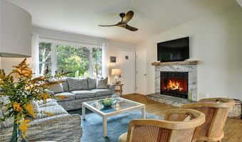 21 Browning Dr, Charlestown, RI 02813