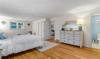 102 Windward Walk, North Kingstown, RI 02852