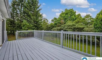 1842 Glacier Dr, Tunkhannock, PA 18610