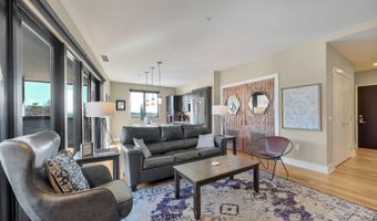 145 Biltmore Ave 205, Asheville, NC 28801