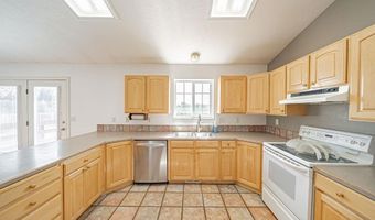 1232 Charlynn Way, Blackfoot, ID 83221