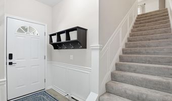 2946 Hunley Dr, Ann Arbor, MI 48105