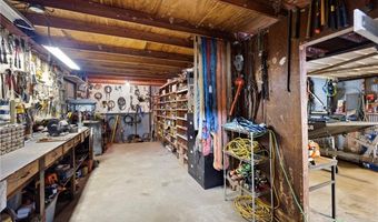 1440 N Shore Rd, Atkins, AR 72823