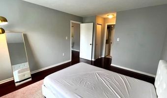 2111 WISCONSIN Ave NW #420, Washington, DC 20007