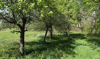 Cherry Hill Rd, Albion, PA 16401