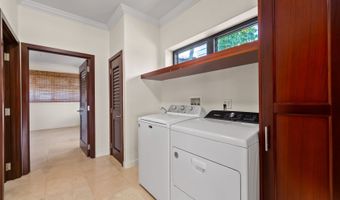 44-443 Kaneohe Bay Dr, Kaneohe, HI 96744