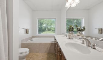 16 Blueberry Hill Rd, Bridgewater, CT 06752