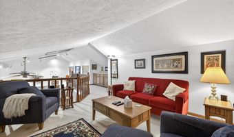 4127 N Northwood Ln, Bloomfield, IN 47424