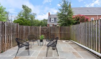 4608 36TH St S, Arlington, VA 22206