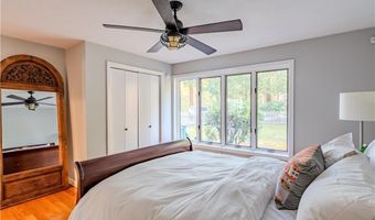 79 Lake Dr, Glocester, RI 02814