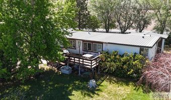 900 Challis Creek Rd, Challis, ID 83226