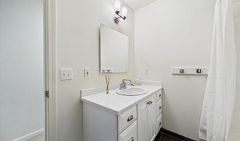 2700 Meadow Creek Way, Arcata, CA 95521