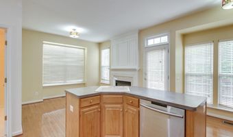 43794 VIRGINIA MANOR Ter, Ashburn, VA 20148
