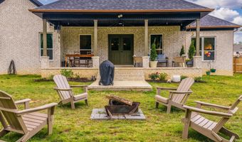 202 Michelle Dr, Beebe, AR 72012