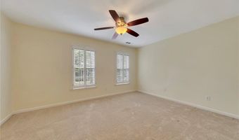 5035 Towne Lake Hls N, Woodstock, GA 30189