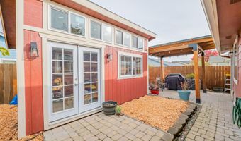 4009 NE Somerset Dr, Albany, OR 97322