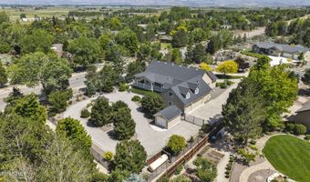 202 Taylor Creek Rd, Gardnerville, NV 89460