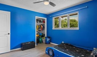 2318 Dorchester Dr, Bartlesville, OK 74006