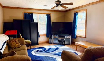 664 Frenchville Rd, Ashland, ME 04732