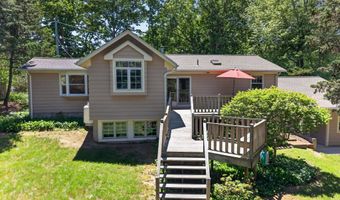 8 Liberty Rdg, Clinton, CT 06413