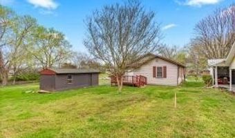 109 Fisher St, Athens, TN 37303