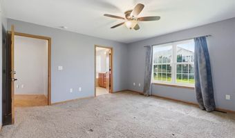 89 Cardinal Ave, Atkins, IA 52206
