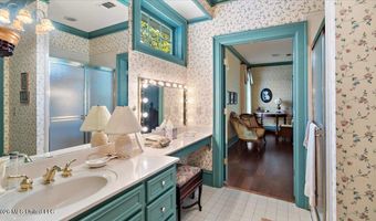 3826 Mississippi 18, Brandon, MS 39042