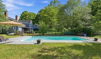 313 Berlin Rd, Bolton, MA 01740