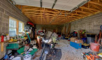 38 Buchanan Hill Rd, Bakersville, NC 28705