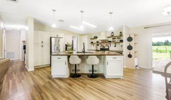 390 Brooks Rd, Baker, FL 32531