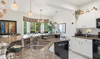 35 Hampton Cir, Bluffton, SC 29909