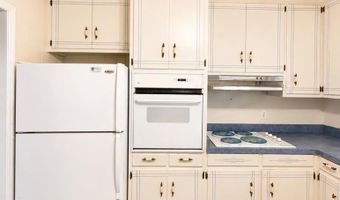 2408 Whispering Pines Cir, Albany, GA 31707