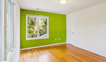 9819 PARKWOOD Dr, Bethesda, MD 20814