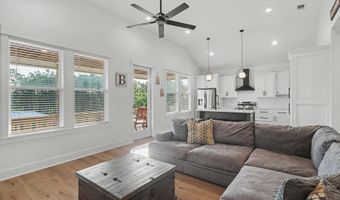 4114 11th Ave, Bay St. Louis, MS 39520