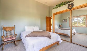 43942 Rainbow Ln, Angelus Oaks, CA 92305